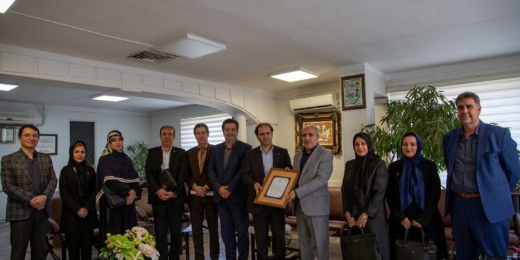 تاکید کانون وکلای قزوین بر تعامل با دادگستری برای رفع ابهامات قضایی