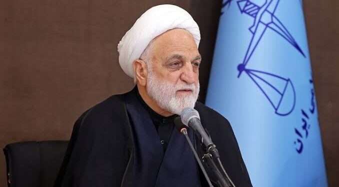تاکید رئیس قوه قضاییه بر همکاری و مساعدت قوای دیگر با دولت