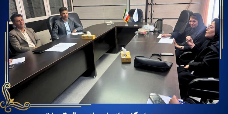 نشست کمیسیون حقوق شهروندی کانون وکلای دادگستری کرمان