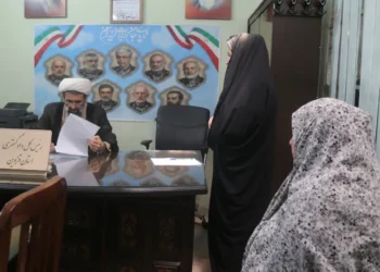 رسیدگی رئیس کل دادگستری استان قزوین به درخواست‌های ۶۰ مددجو