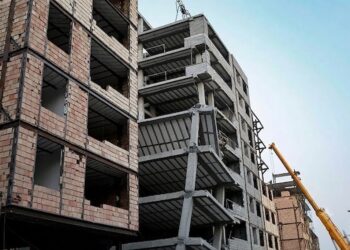 پیش‌فروش ساختمان با سند رسمی؛ الزامات قانونی و حقوق خریداران