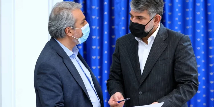 بررسی پرونده فاطمی امین و ساداتی نژاد در فساد چای دبش
